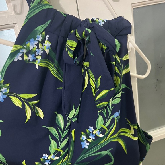 Tommy Bahama Island Zone dress. Size Medium - Picture 4 of 4